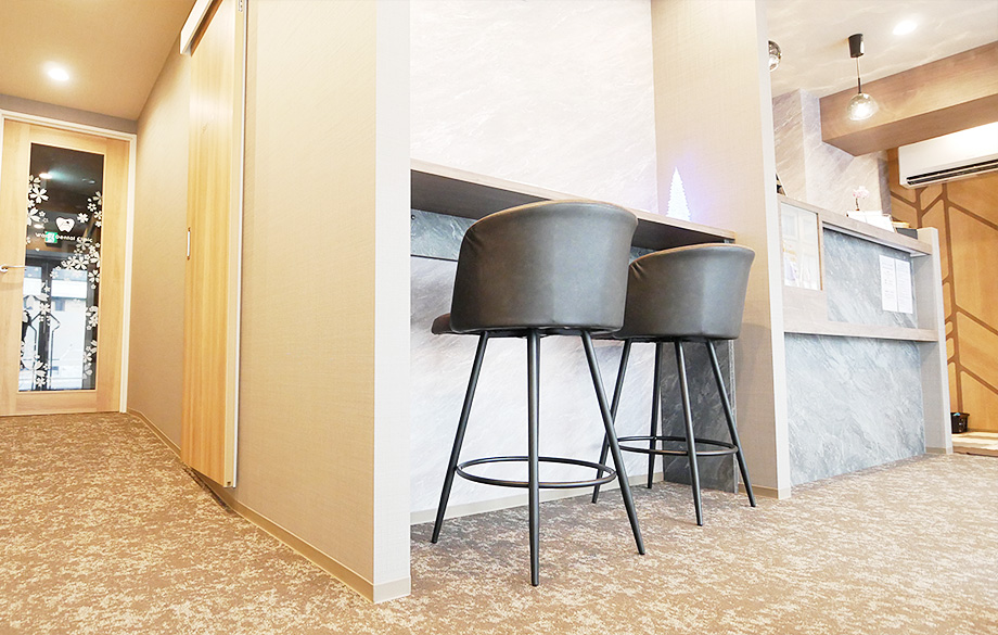 駅近・スロープありで通いやすい歯科医院